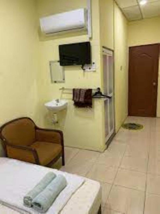 Oyo 90361 Motel Inapan Mahsuri Jitra Luaran gambar